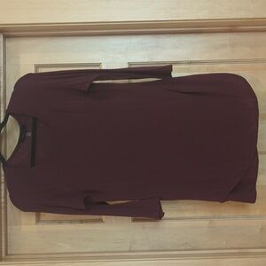 Laila Jayde women's tunic top